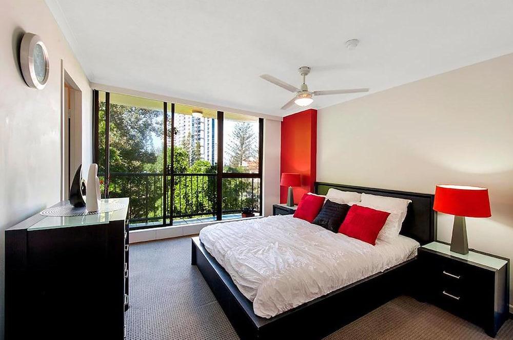 Anacapri Holiday Resort Apartments Surfers Paradise Eksteriør billede