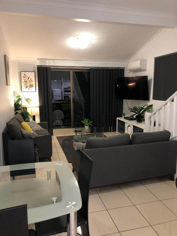 Anacapri Holiday Resort Apartments Surfers Paradise Eksteriør billede