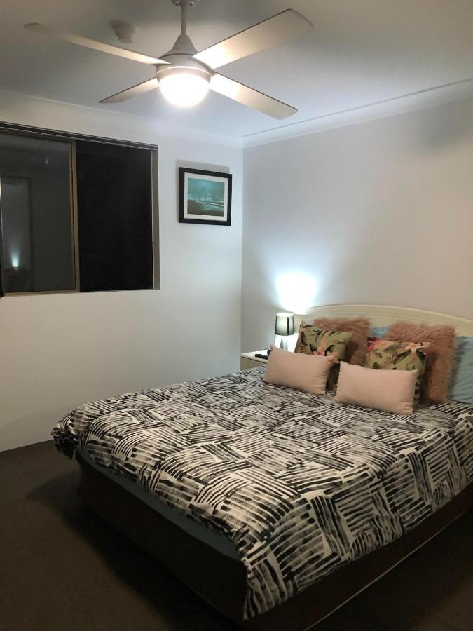Anacapri Holiday Resort Apartments Surfers Paradise Eksteriør billede