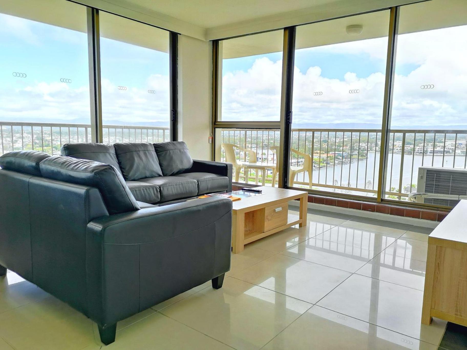 Anacapri Holiday Resort Apartments Surfers Paradise Eksteriør billede