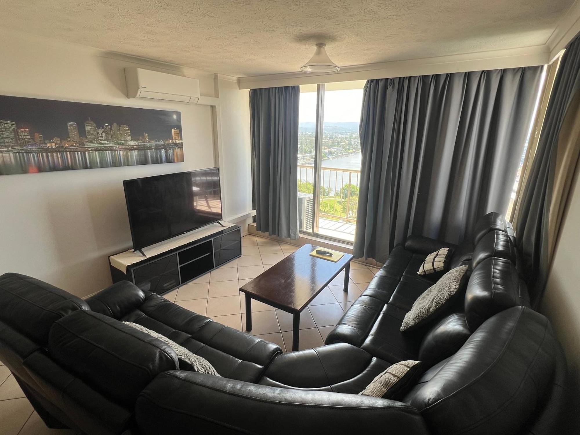 Anacapri Holiday Resort Apartments Surfers Paradise Eksteriør billede
