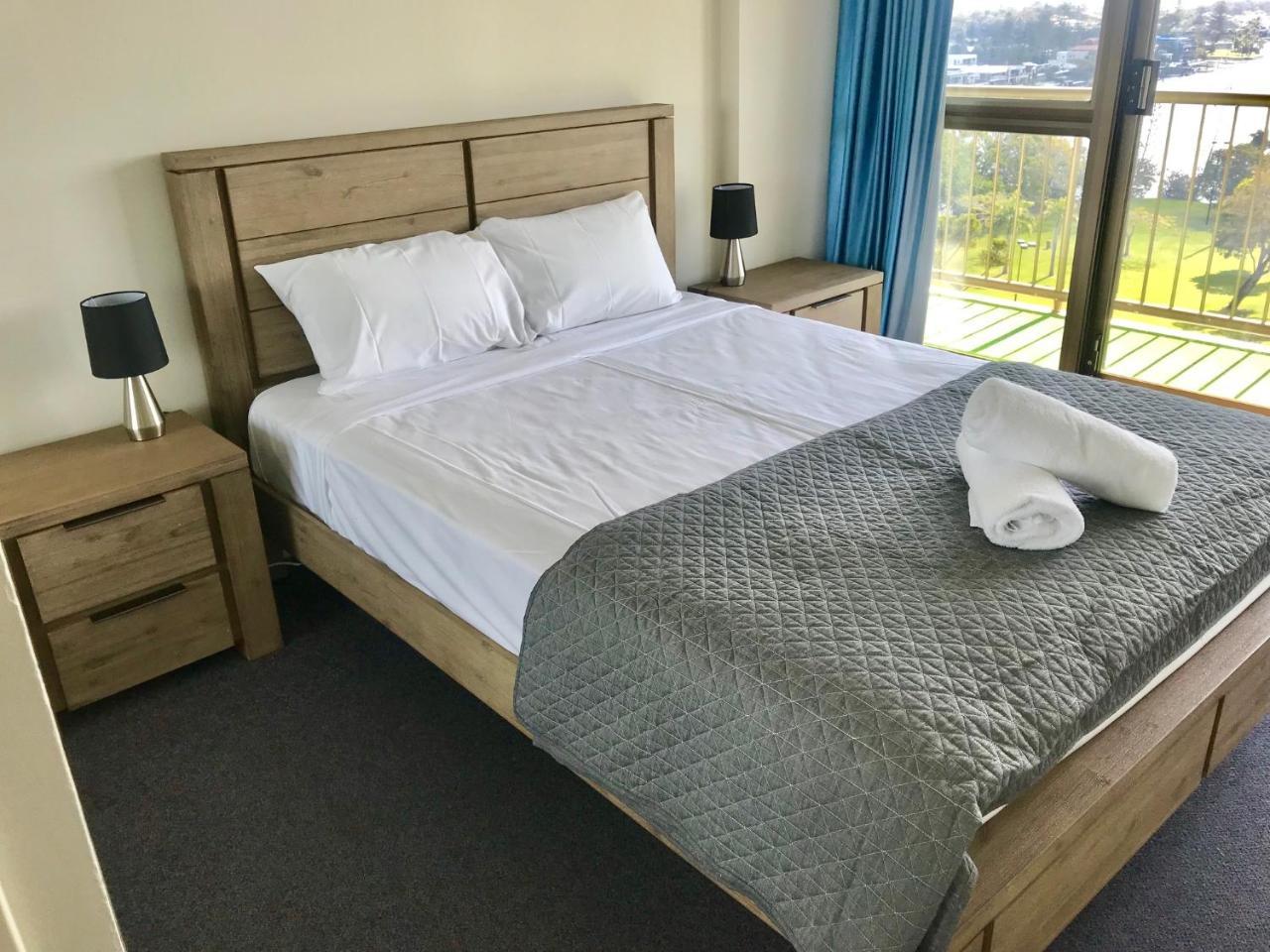 Anacapri Holiday Resort Apartments Surfers Paradise Eksteriør billede